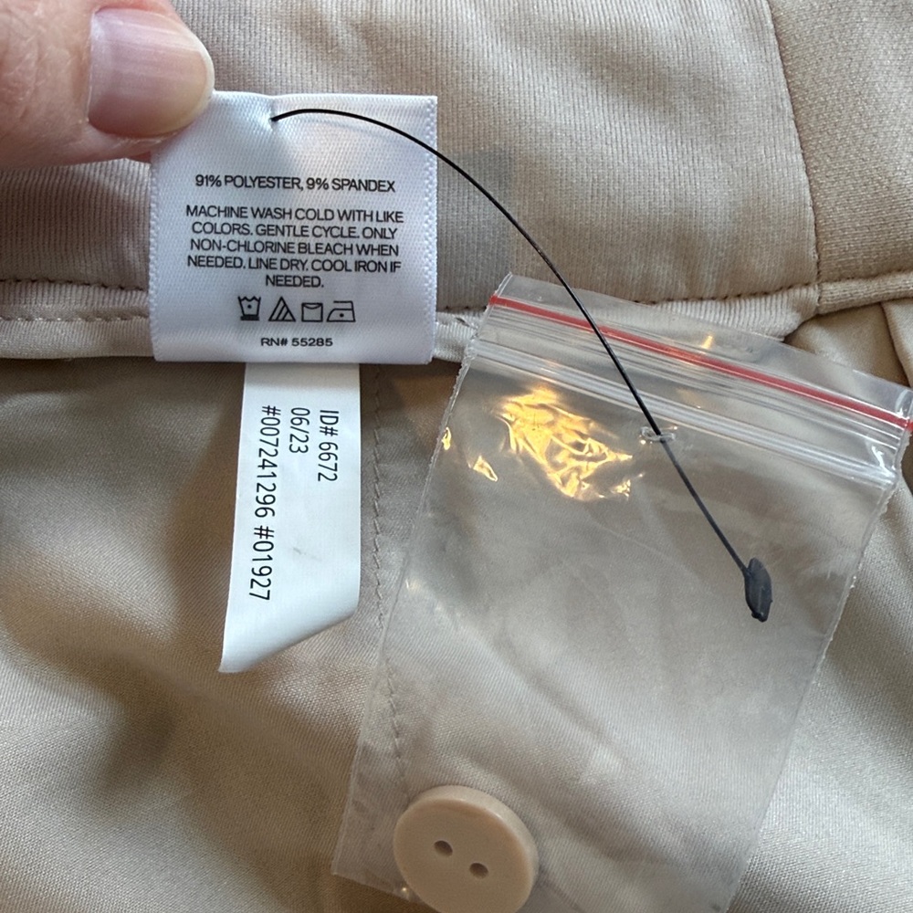 NWT Express Editor Mid-Rise Boot Cut Beige Woven Career Dress Pant Trouser, 8 - Picture 10 of 10